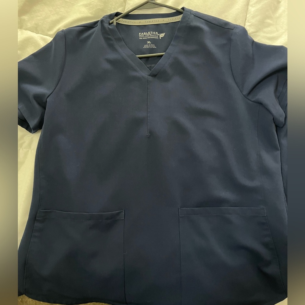 Fabletic scrub set. Size XL worn 1 time. Navy blue
